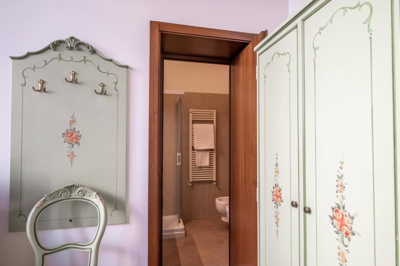 Hotel Al Sotoportego Венеция Экстерьер фото
